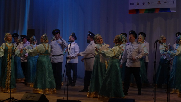 Оренбургский хор выступил на Международном форуме